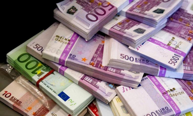 سعر اليورو مقابل الجنيه المصرى اليوم الاربعاء 13_5_2020 فى مصر